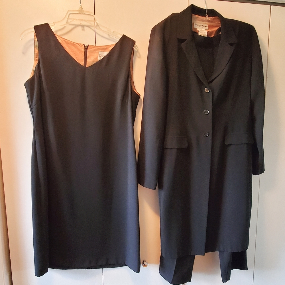 Danny & Nicole 3-Piece Dress Suit